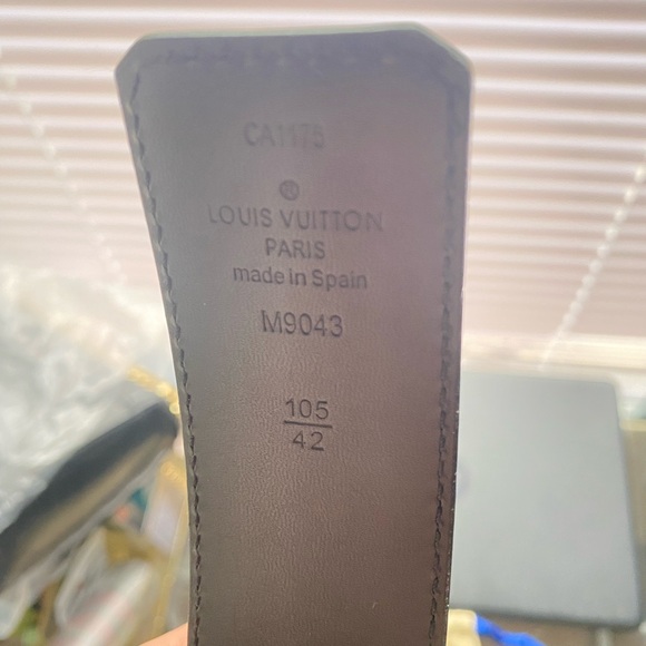 Louis Vuitton belt - Picture 4 of 11